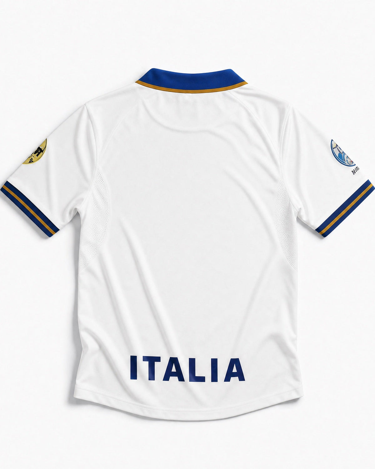Retro maglia bianca Italia 1996 Baggio numero 18 blu con font ufficiale.
