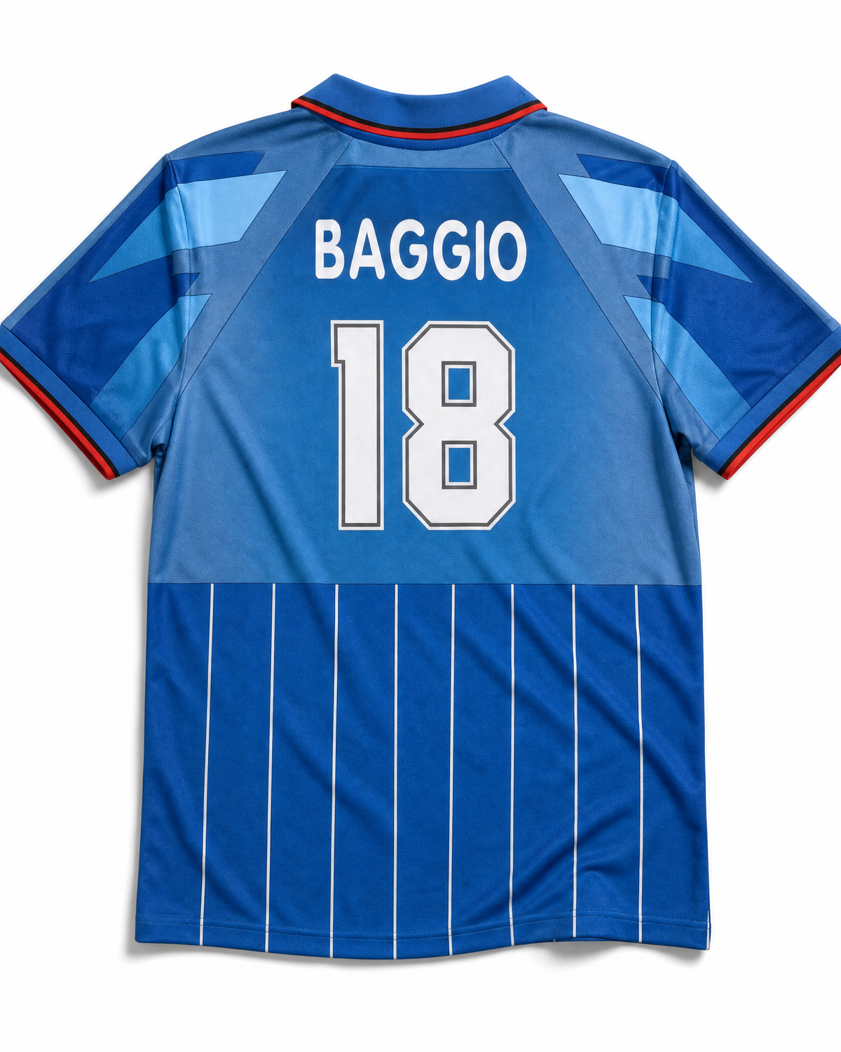 Retro maglia blu Milan 1995/96 numero 18 Baggio con dettagli bianchi e rossi.