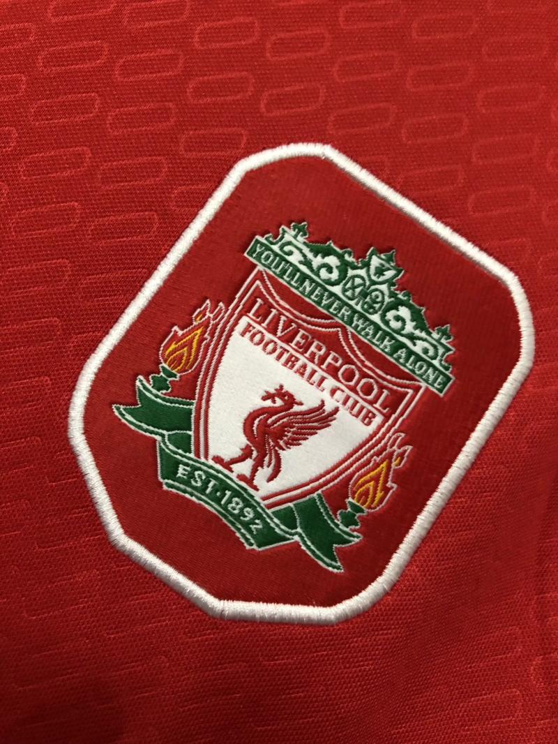 Liverpool hjemmebanetrøje 2004/05