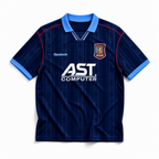 Aston Villa maglia away 1995/96 blu scuro con dettagli azzurri

