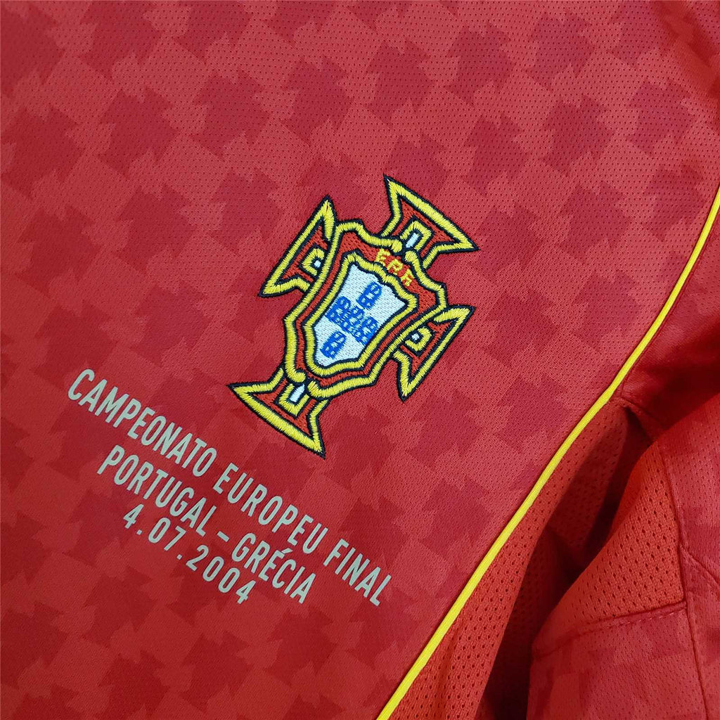 Camiseta local de Portugal 2004