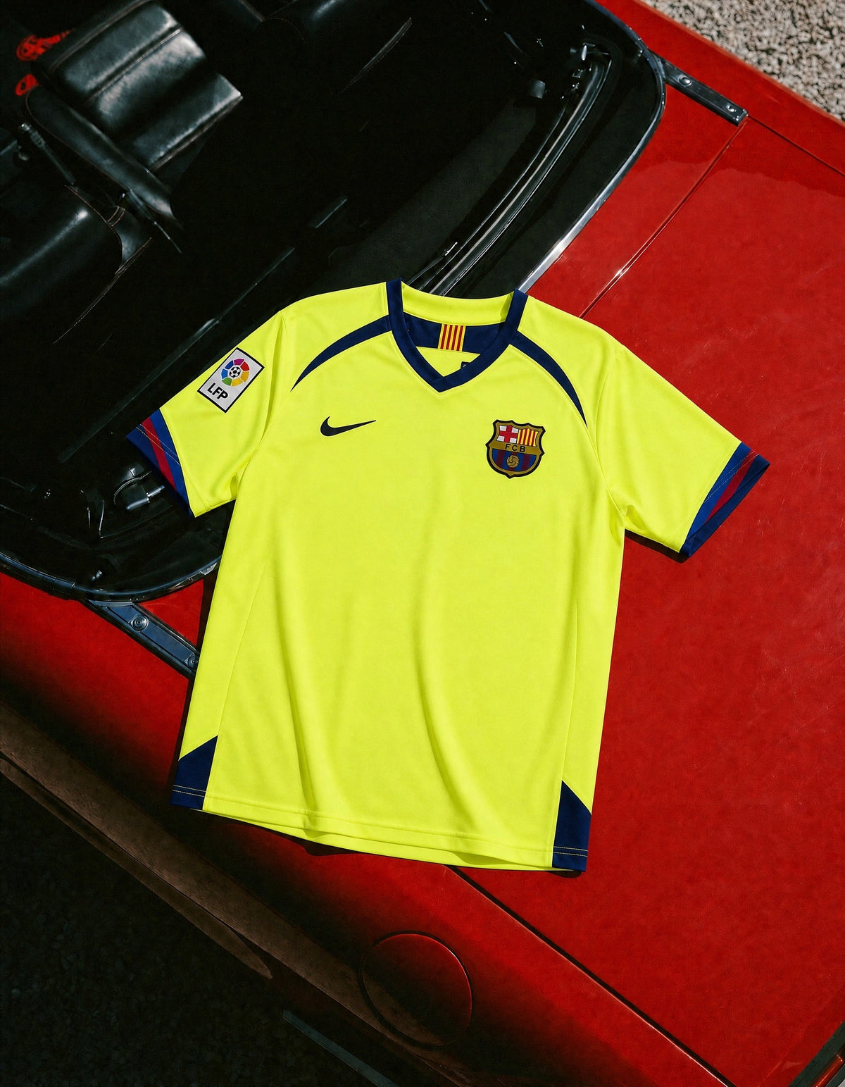 Barcellona Maglia Away 2005/06 - Retro Soccer Kit