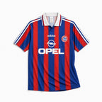 Maglia home Bayern Monaco 1995/96 vintage vista frontale
