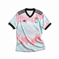 Maglia Belgio Away 2026 World Cup vista frontale design chiaro pattern astratto
