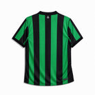Frontale jersey Celtic away con bande verticali verdi e nere
