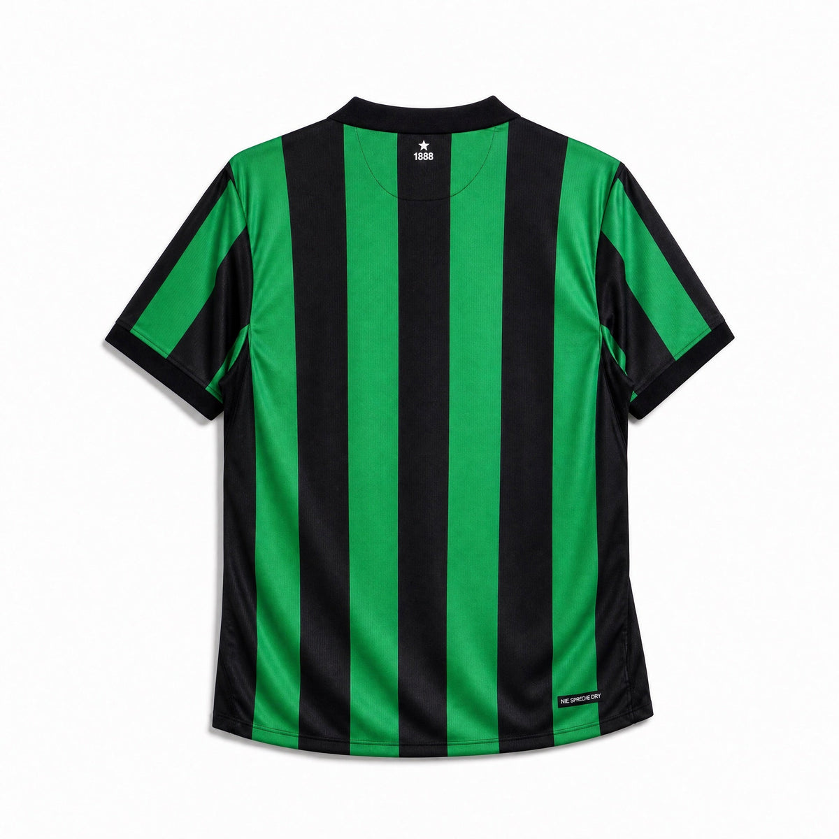 Frontale jersey Celtic away con bande verticali verdi e nere
