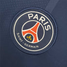 Dettaglio stemma Paris Saint-Germain maglia home 2021/22