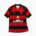 Flamengo home shirt 2003/04 con bande orizzontali rosso nere
