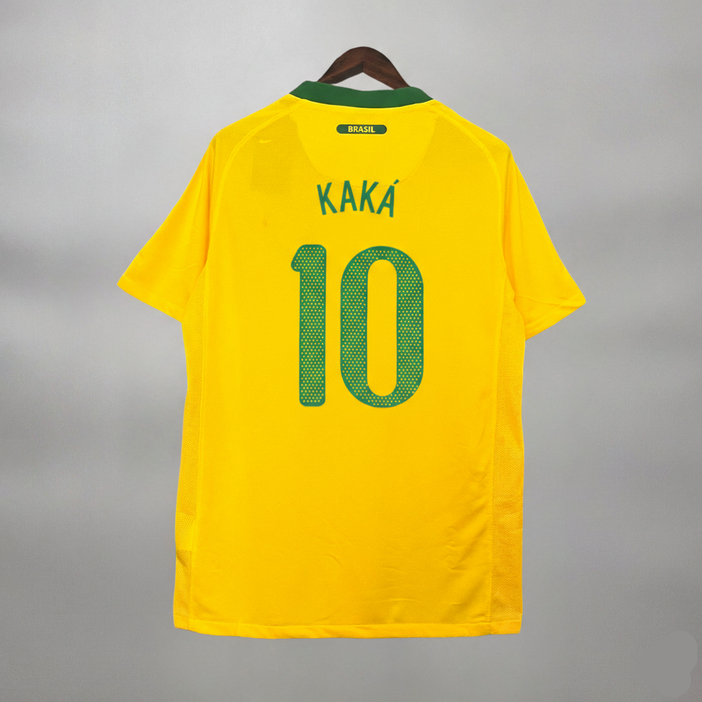 Maglia Brasile Home 2010 Kaká numero 10 retro gialla con dettagli verdi