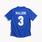 Fronte maglia home Italia 1998 con colletto a polo e stemma FIGC.