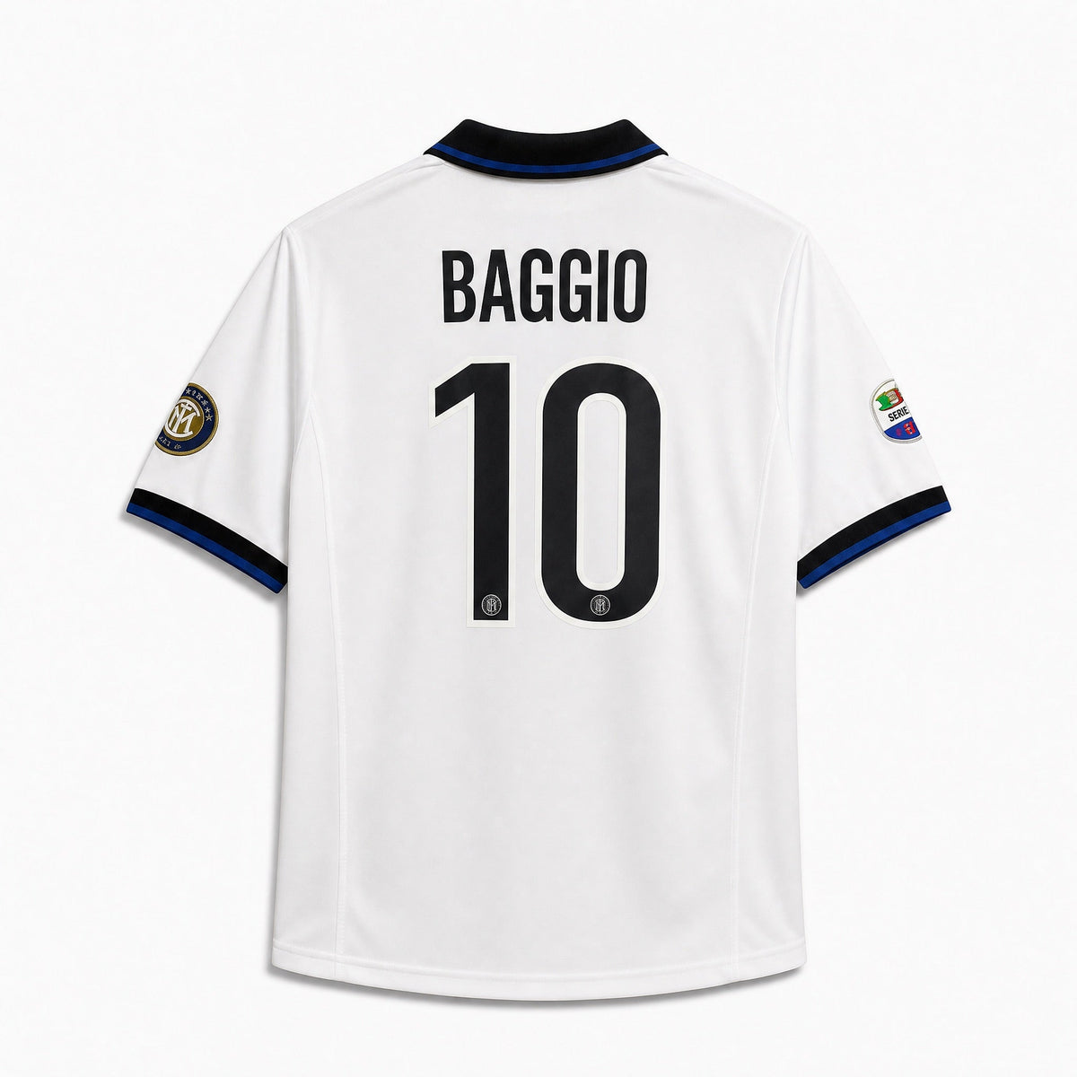 Retro maglia bianca Inter 1998/99 Baggio numero 10 in blu.
