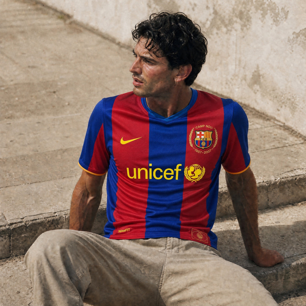 Dettaglio stemma Barcellona maglia Home 2007/08 celebrativa Camp Nou
