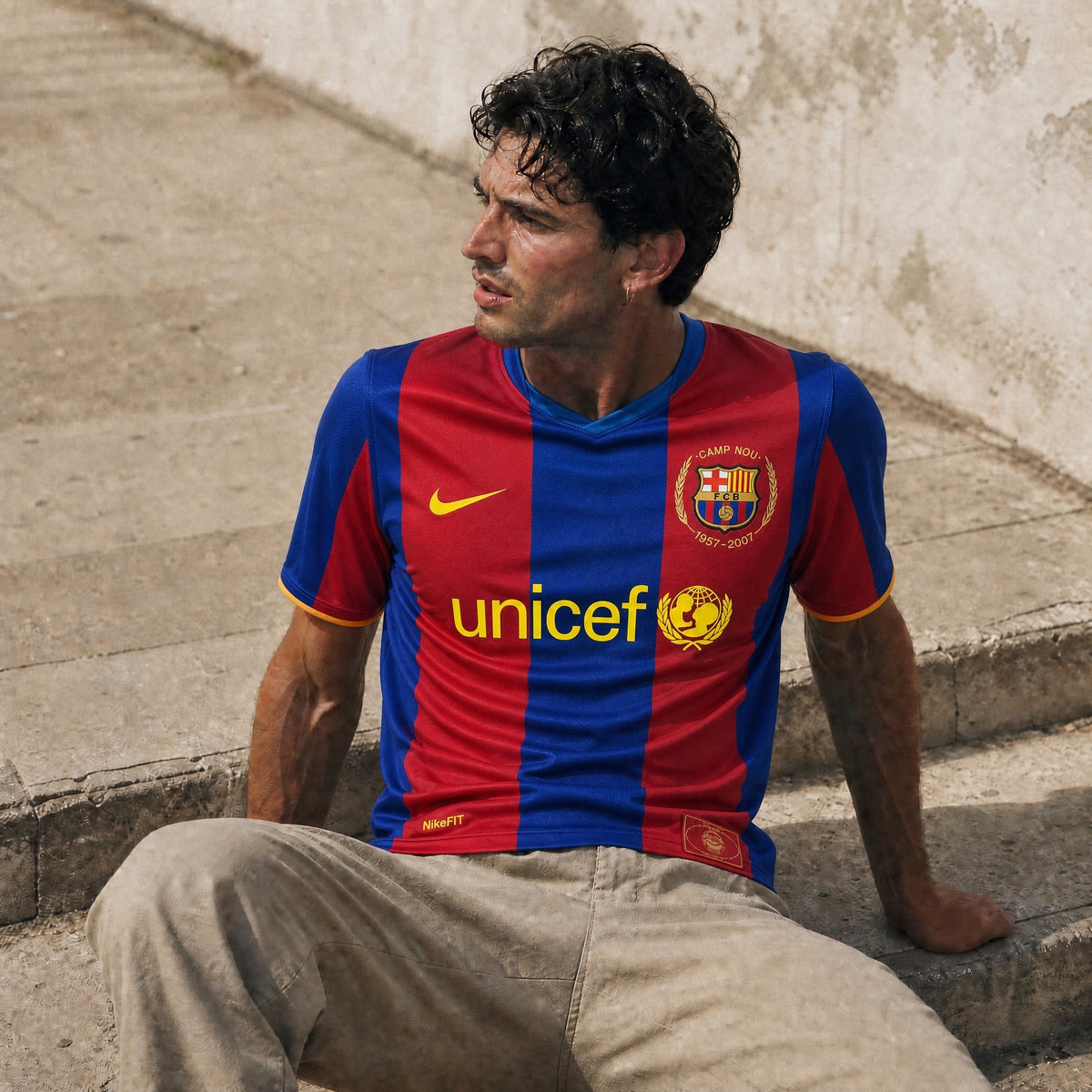 Dettaglio stemma Barcellona maglia Home 2007/08 celebrativa Camp Nou
