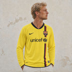Dettaglio stemma FC Barcelona maglia away 2008/09 manica lunga
