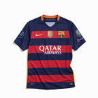 Maglia Barcellona 2015/16 home fronte con sponsor Qatar Airways e logo Nike