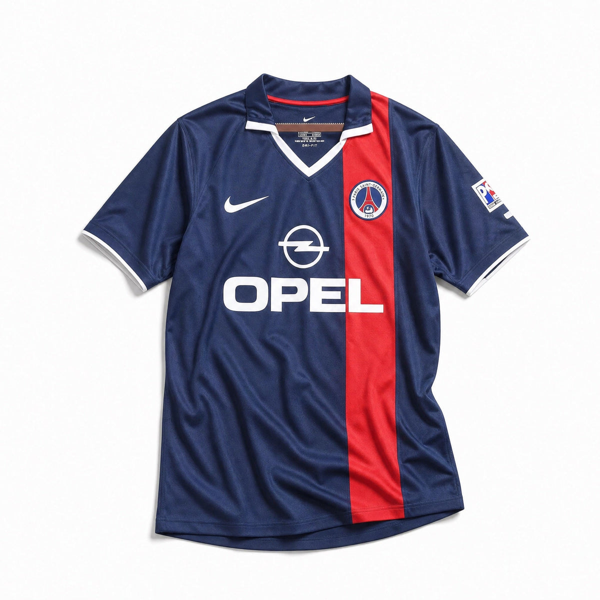Ronaldinho con maglia PSG 2001/02 home durante partita ufficiale

