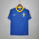 Maglia Brasile 2010 Away vista frontale blu con stemma nazionale