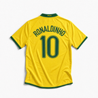 Maglia Brasile Home 2006 Ronaldinho numero 10 retro giallo con dettagli verdi
