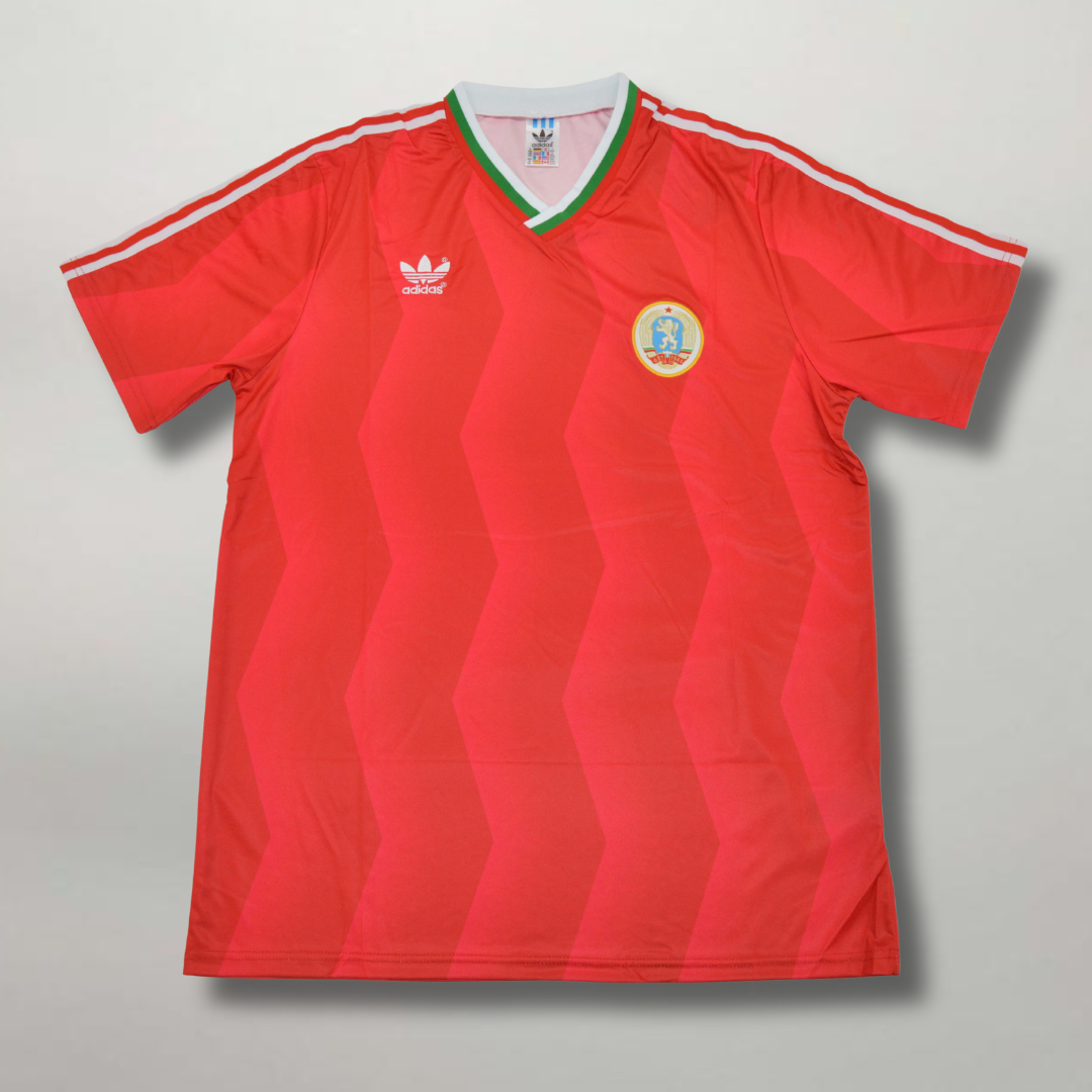 Maglia Bulgaria Away 1986 rossa Adidas con dettagli bianchi e verdi