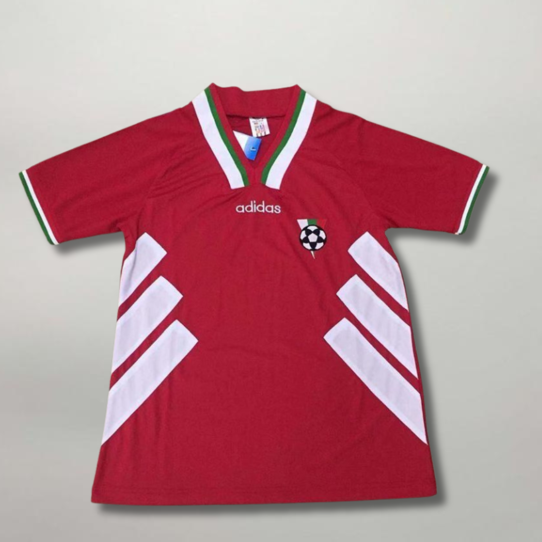 Maglia Bulgaria Away 1994 rossa Adidas con dettagli bianchi e verdi