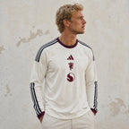 Dettaglio Maglia Man. United Third Long 2026/27 con motivo floreale