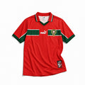 Marocco Maglia Third 1998 World Cup vista frontale con design rosso e dettagli verdi.