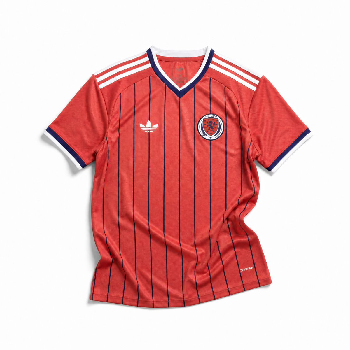 Maglia Scozia Away 2026 World Cup vista frontale design scuro pattern scozzese moderno