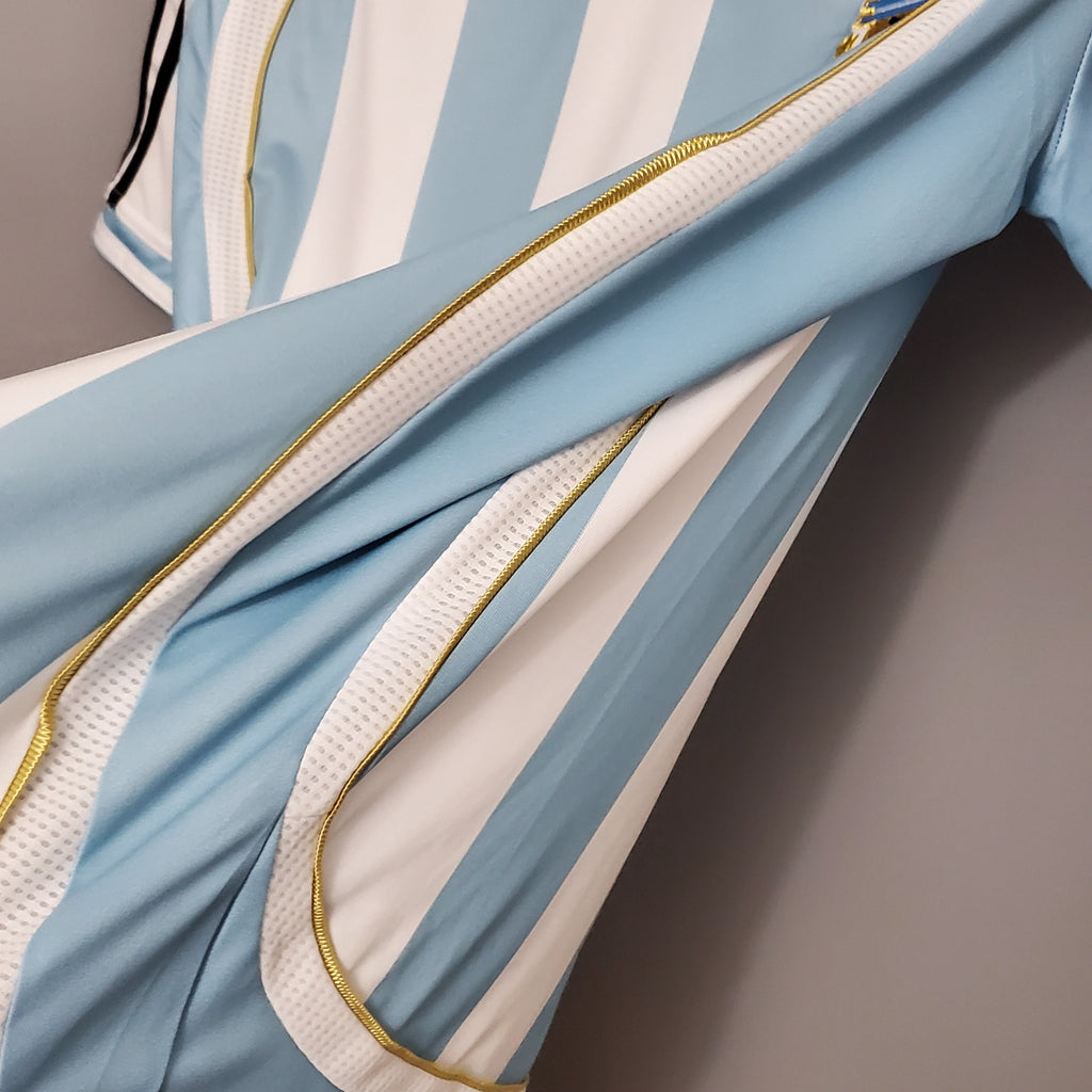 Tessuto e finiture maglia Argentina 2006 Adidas