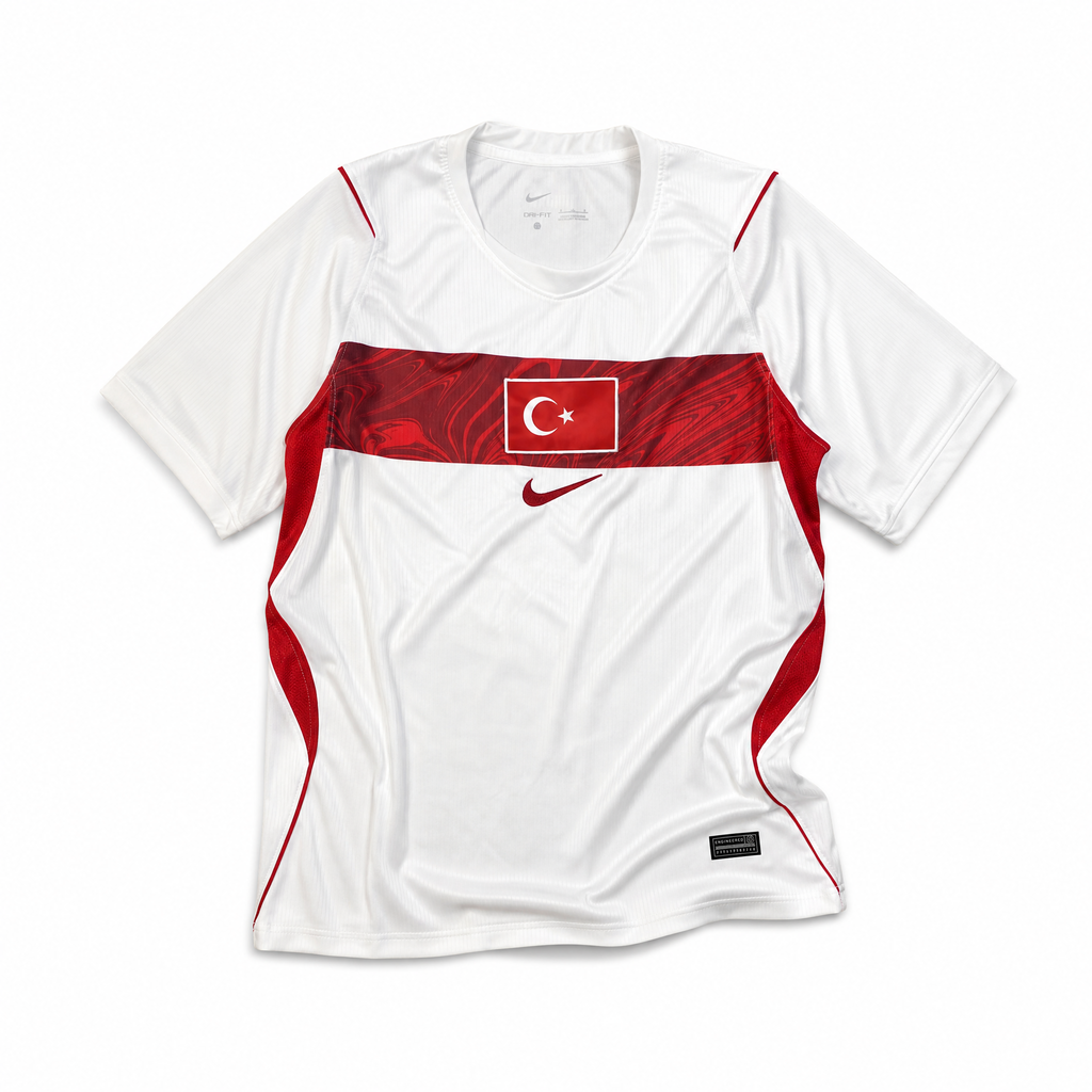 Turkey Maglia Away 2026 World Cup vista frontale design elegante chiaro

