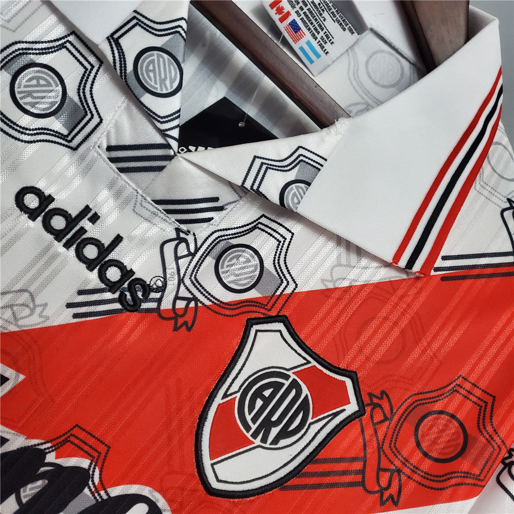 Maillot domicile blanc de River Plate 1995/96