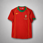 Camiseta local de Portugal 2004