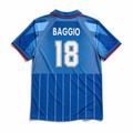 Retro maglia blu Milan 1995/96 numero 18 Baggio con dettagli bianchi e rossi.