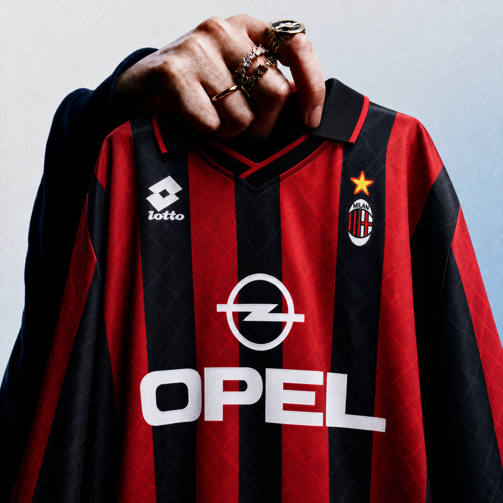 Maillot domicile de Milan 1995/96