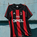 Maillot domicile de Milan 2001/02